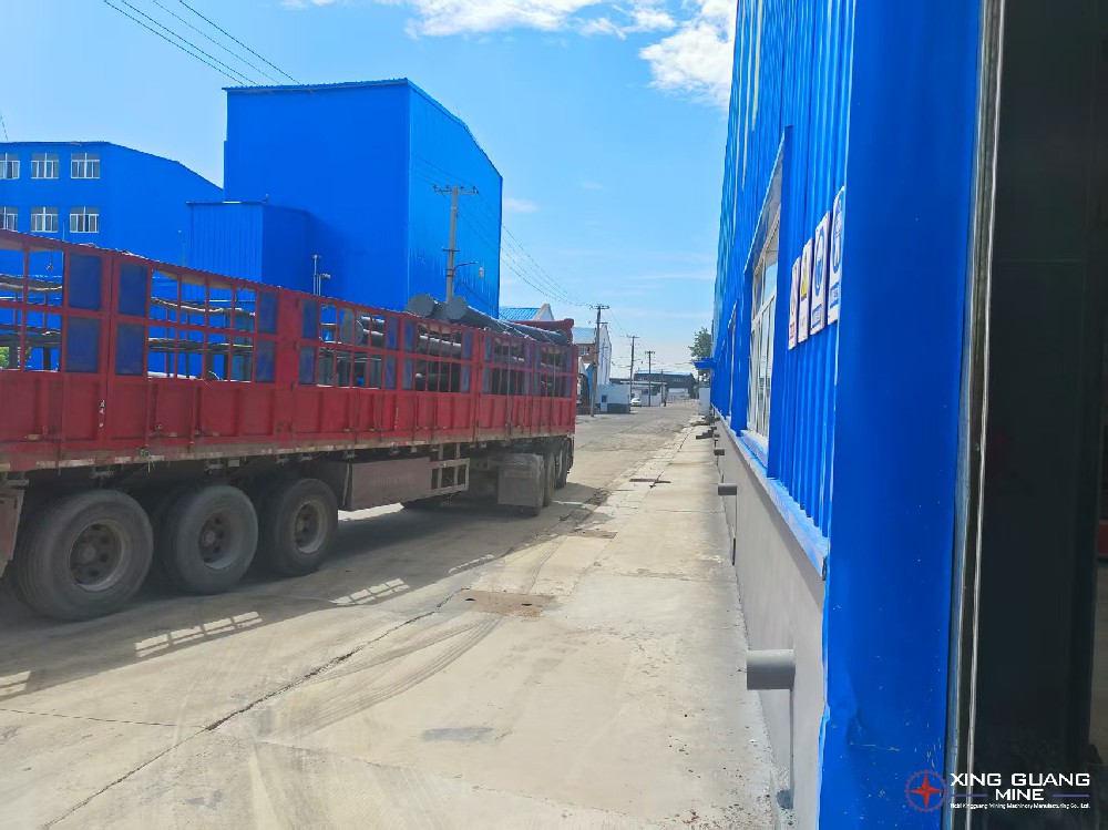 Xingguang Mining Delivers Core Mining Equipment to a Coal Mine in Guizhou